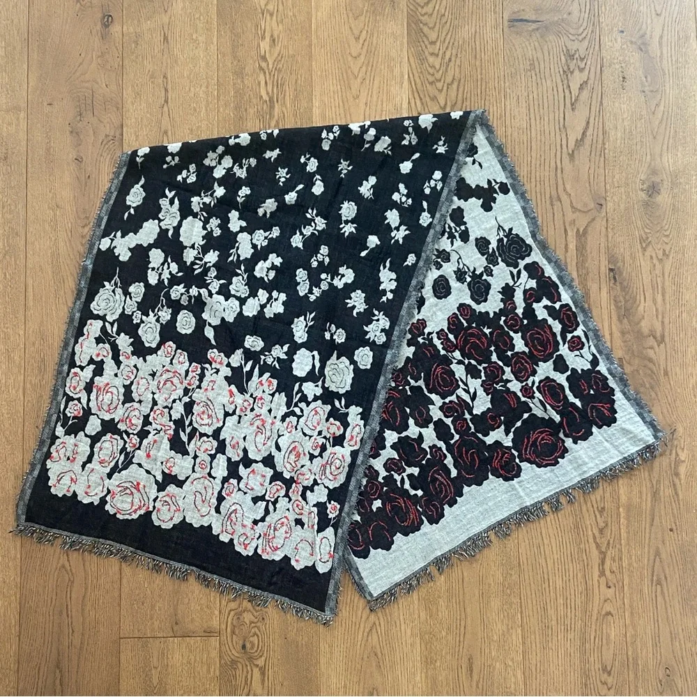 Wool Floral Print Scarf